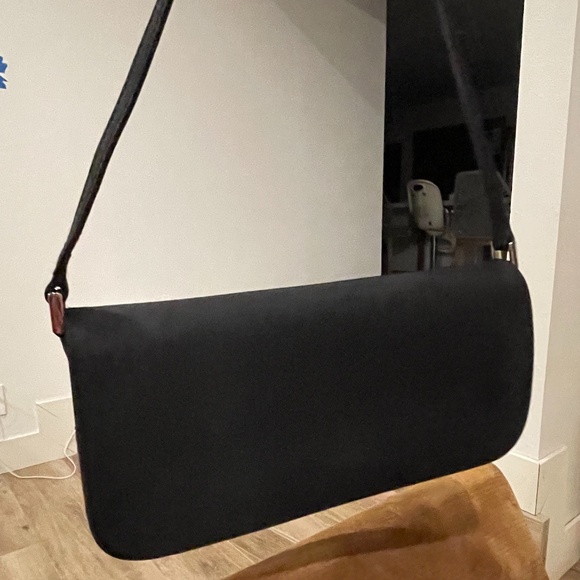 Banana Republic black purse - Picture 8 of 8